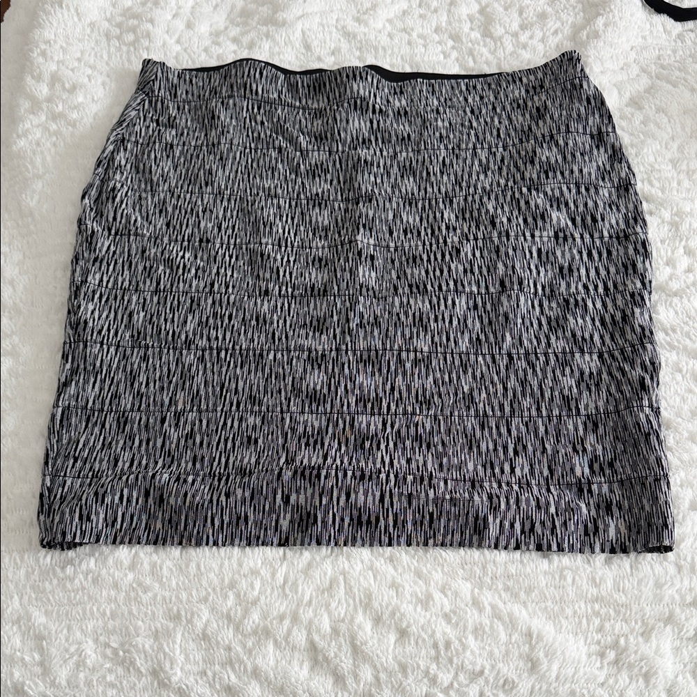Lane Bryant Black and Gray Pencil Skirt